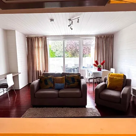 דירה The Lodge, Whitethorns, Myrtleville
